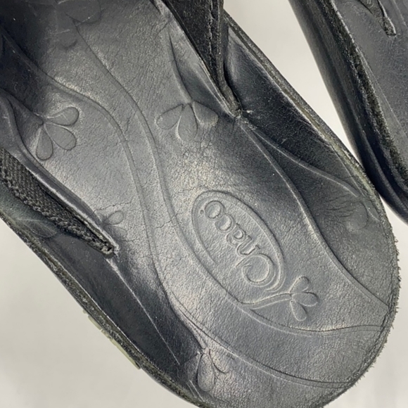 CHACO Flip Flop Sandals - Picture 7 of 8